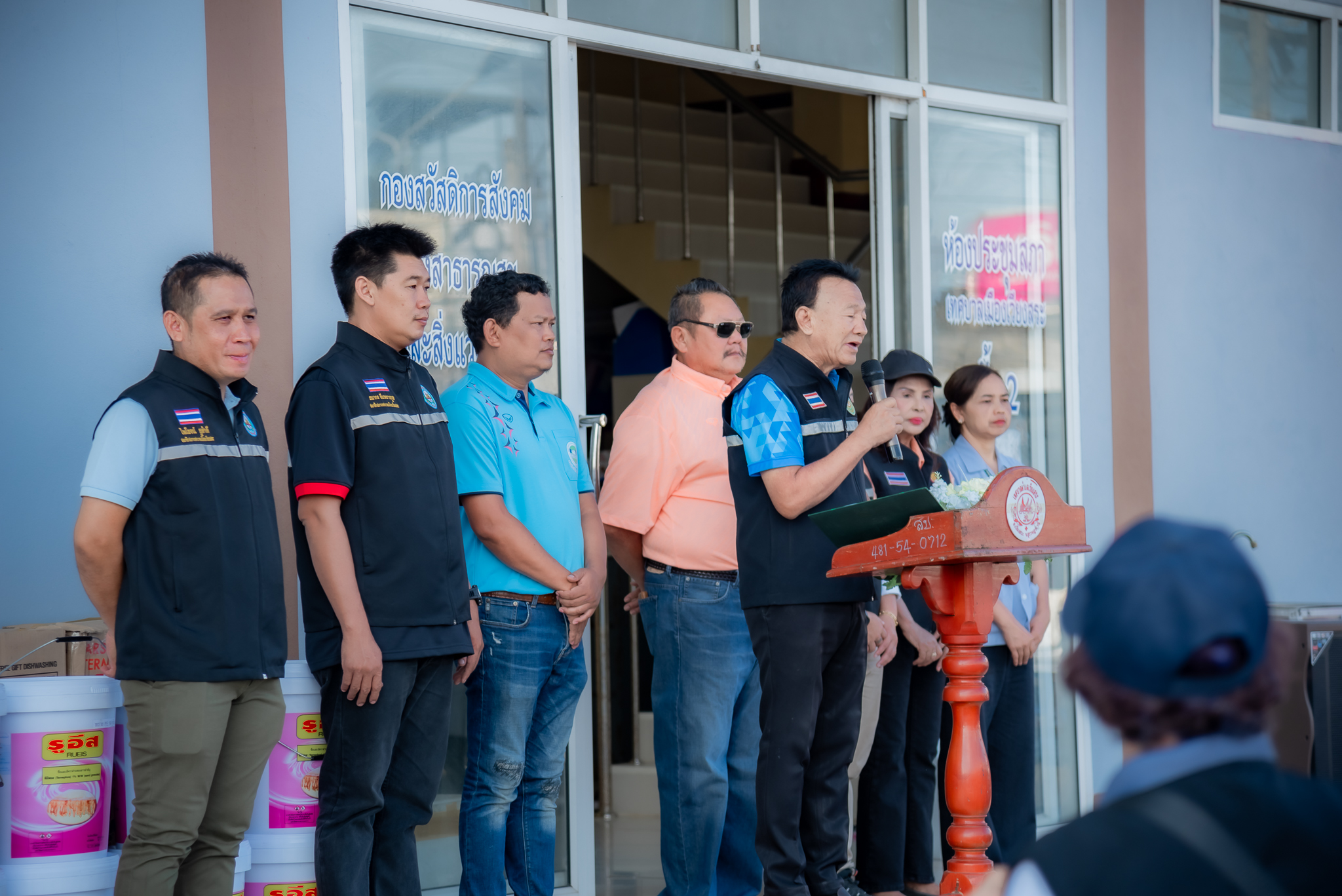 โครงการเทศบาลเมืองเวียงสระปลอดภัย
ชุมชนร่วมใจ ต้านภัยโรคไข้เลือดออก ประจำปี 2568
ป้องกันไข้เลือดออก โดยการพ่นหมอกควัน และแจกทรายอะเบท